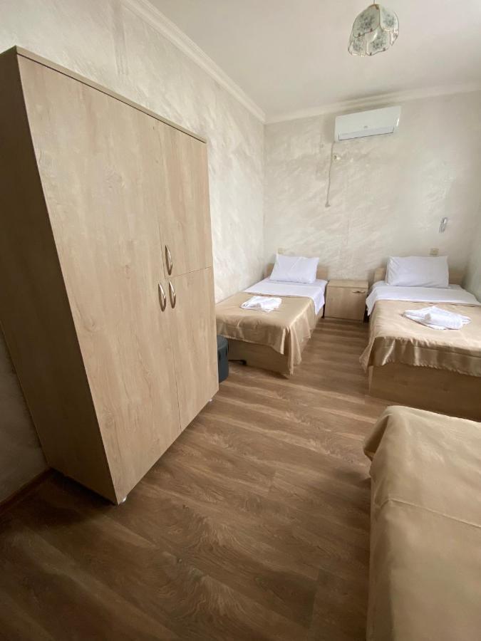 מלון באטומי Holiday House Chkonia מראה חיצוני תמונה